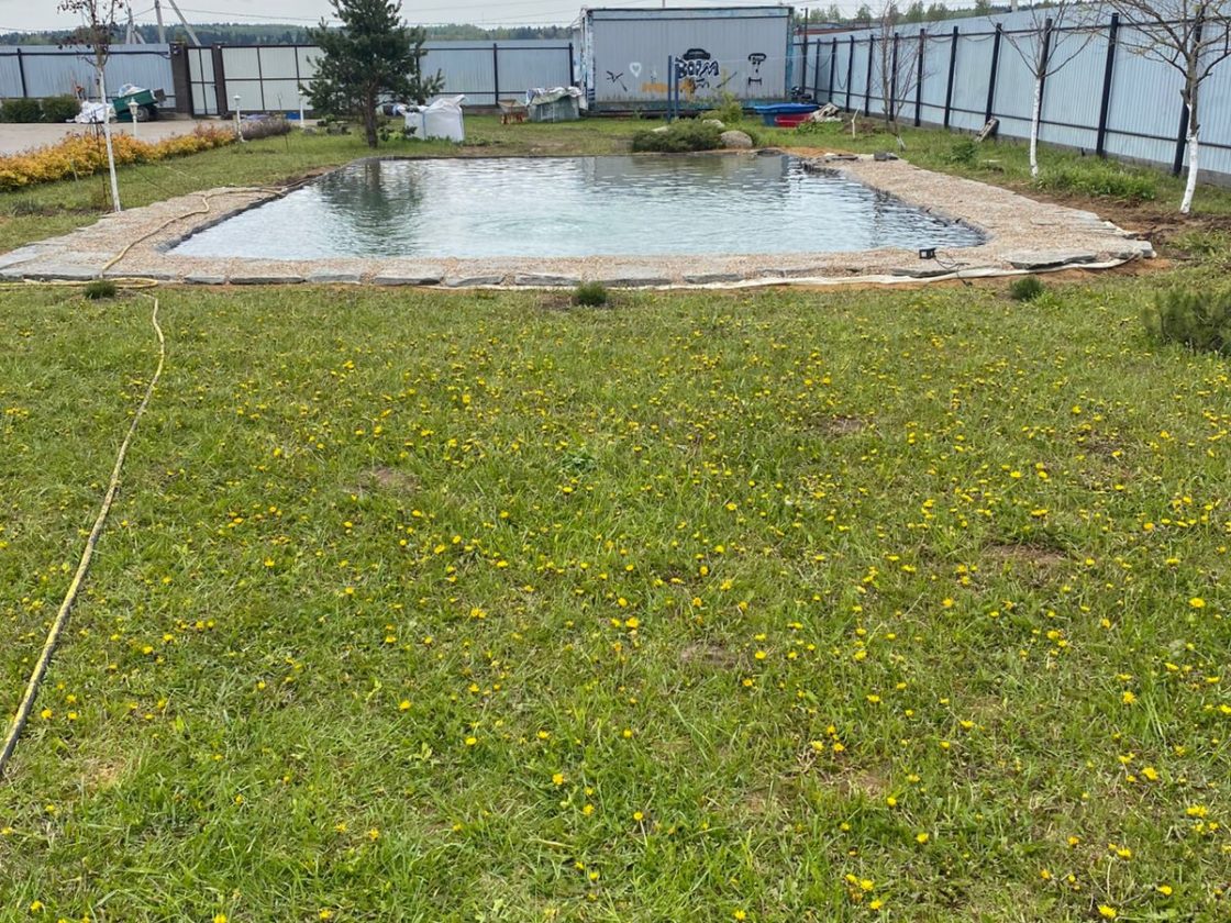 pond3-3
